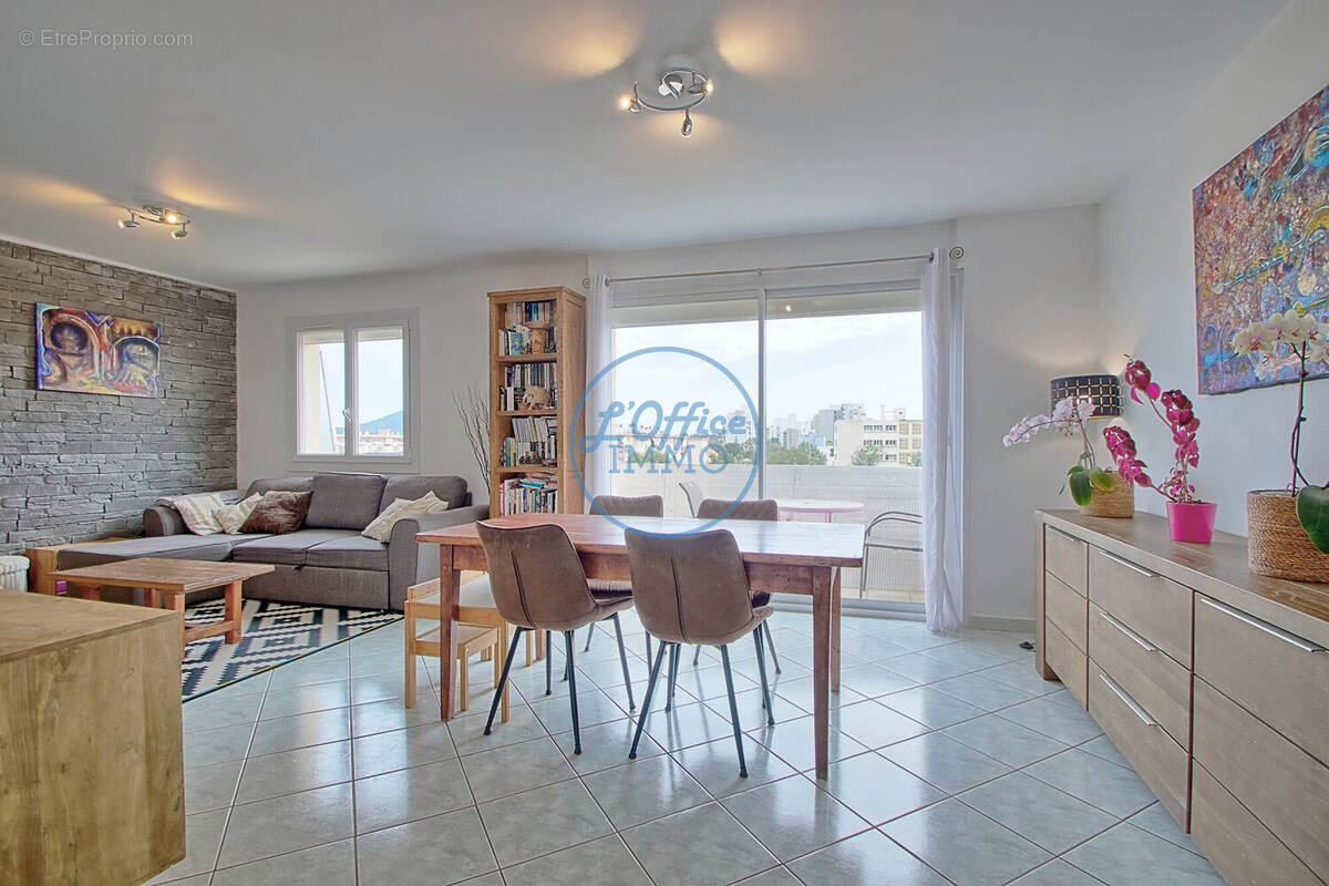Appartement à LA GARDE