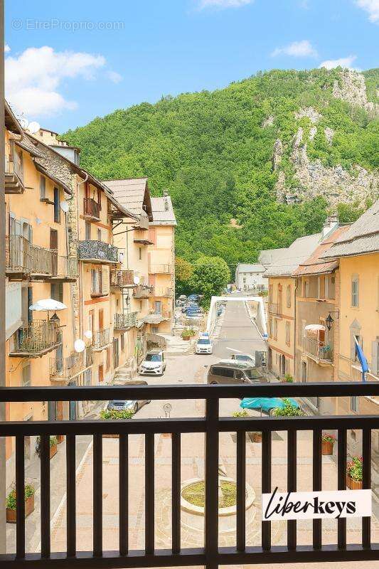 Appartement à PEONE