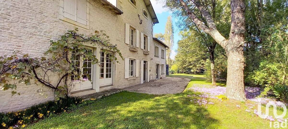 Photo 1 - Maison à LES FOSSES