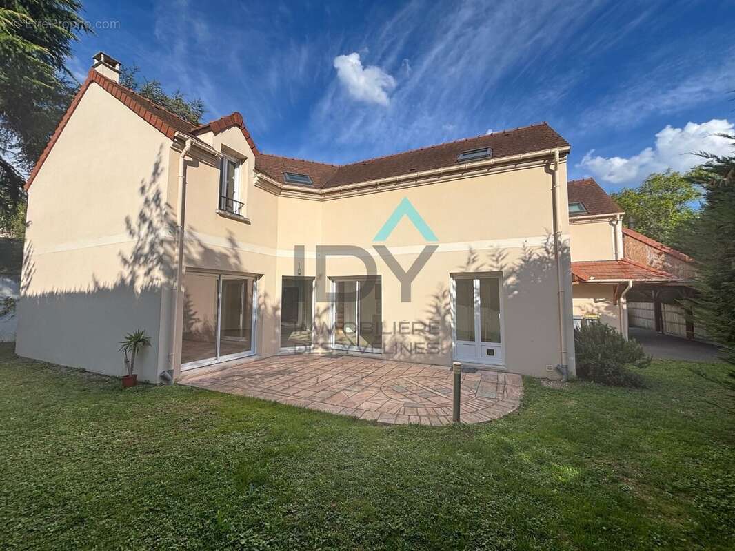 Maison à L'ETANG-LA-VILLE