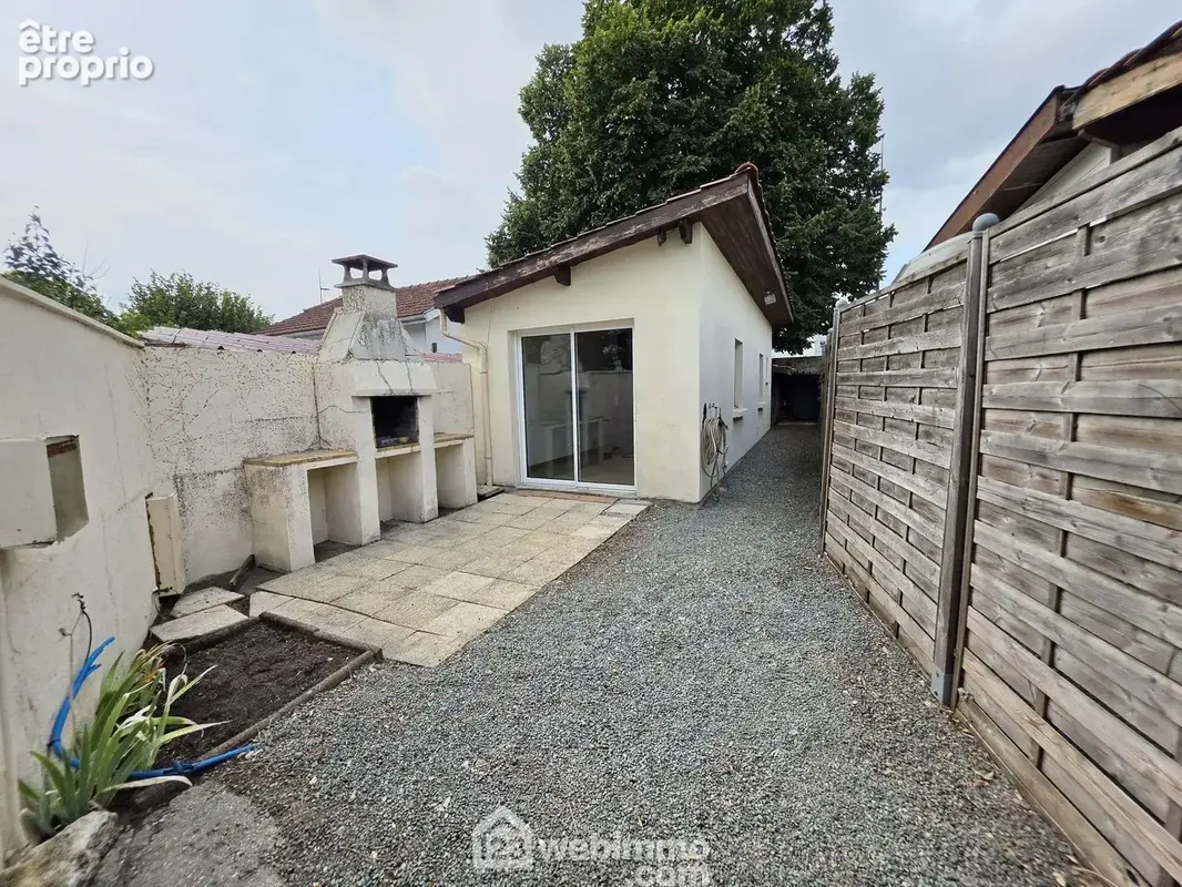 Maisonnette de 38 m² - Maison à SAINT-MEDARD-EN-JALLES