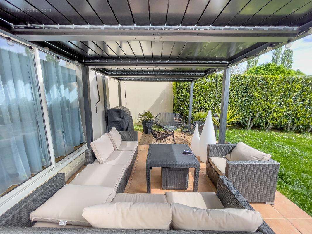 Maison à BAILLY-ROMAINVILLIERS