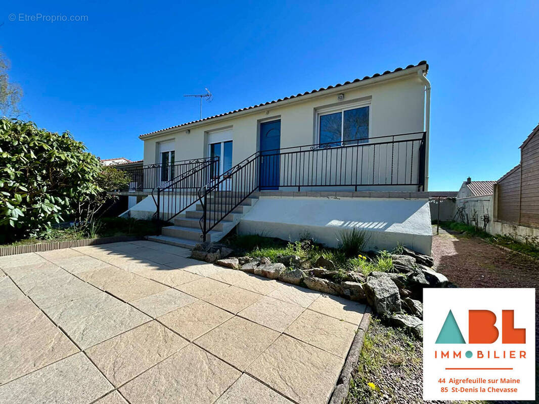 Maison à LE POIRE-SUR-VIE