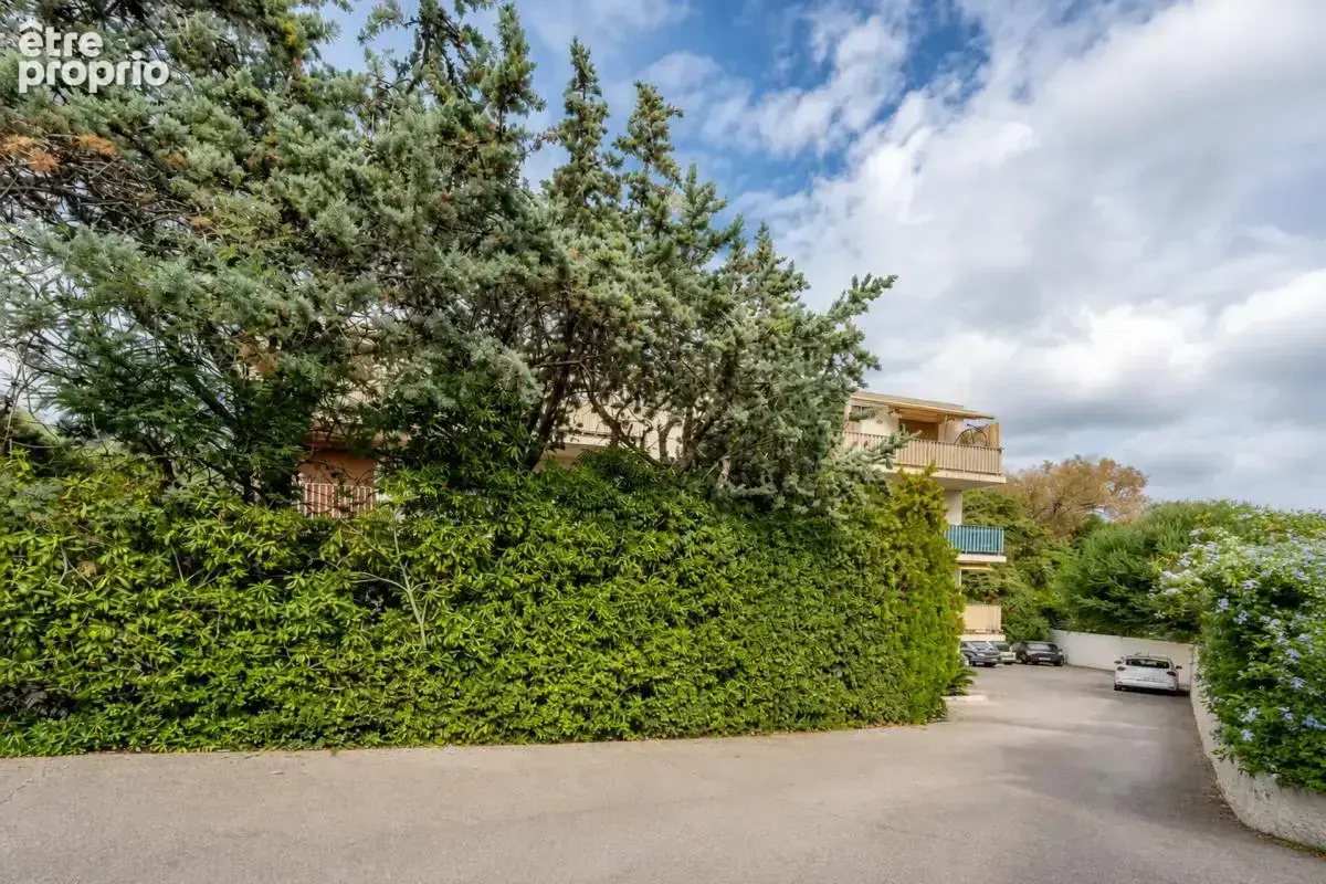 Cavalaire-sur-Mer - Appartement T2 42m2 avec balcon et parking - photo 26