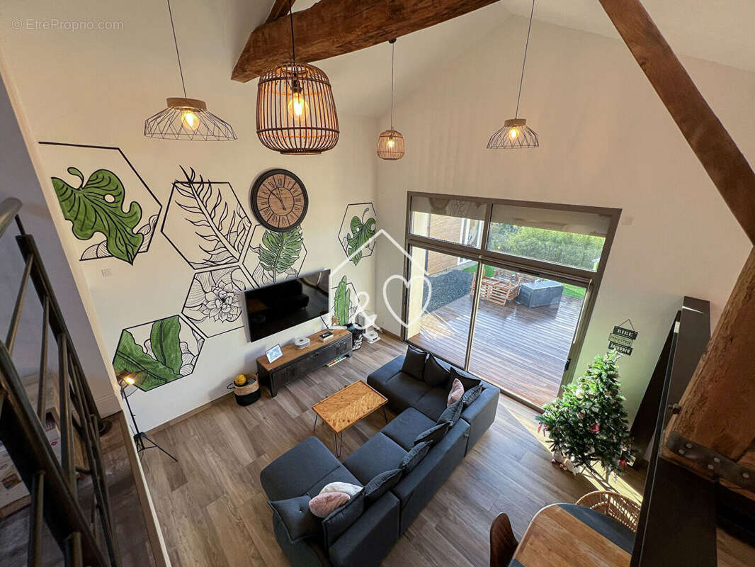 Maison à VENANSAULT