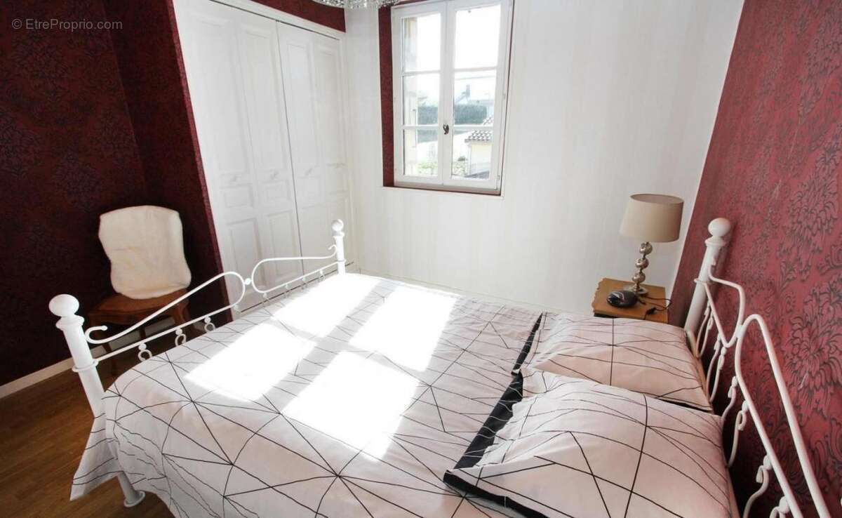 Maison à HAUTERIVES