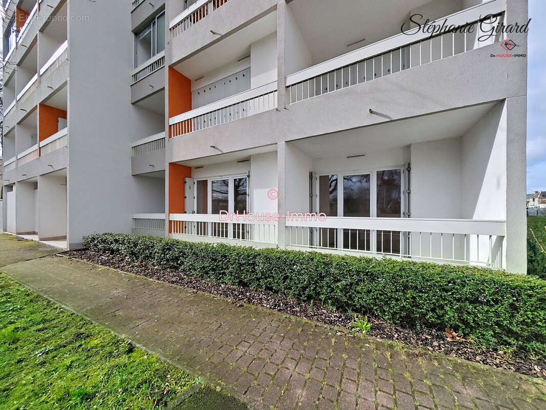 Appartement à FLEURY-LES-AUBRAIS