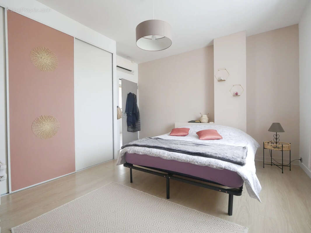 Appartement à AIGREFEUILLE-D&#039;AUNIS