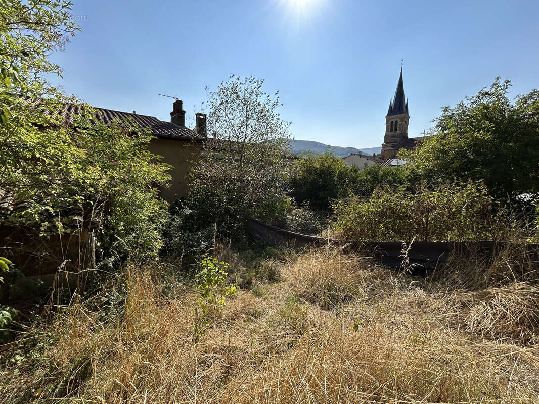 Maison de village avec jardin au centre de rivolet - photo 11