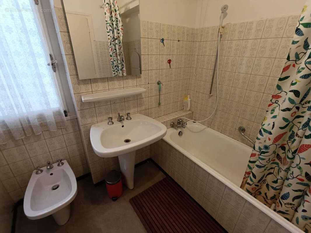 Appartement à ARLES-SUR-TECH