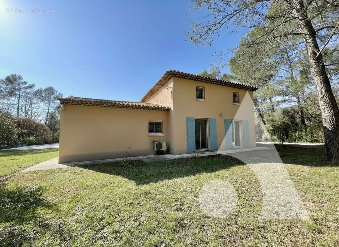 Maison à DRAGUIGNAN