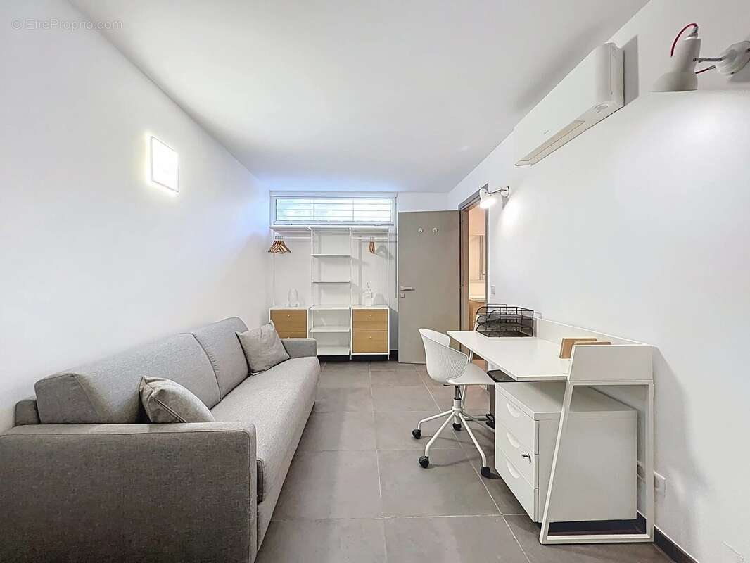 Appartement à LE CANNET