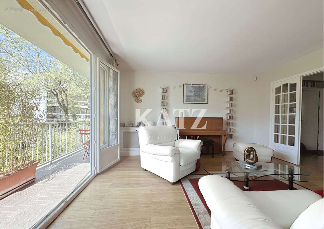 Appartement à RUEIL-MALMAISON