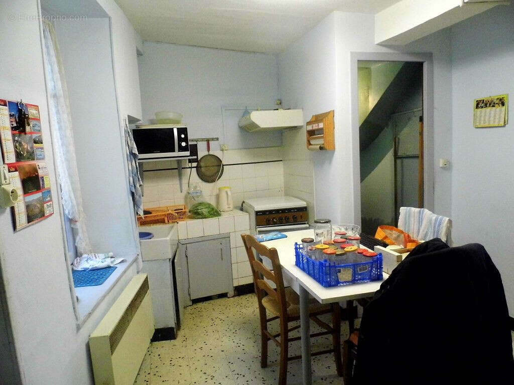 Maison à AZILLE