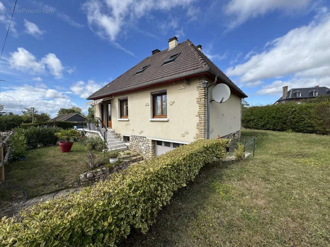 Maison à PONT-L'EVEQUE