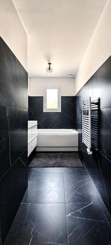 Maison contemporaine de plain-pied – 104 m² habitables – Terrain de 836 m² – Étroussat - photo 6