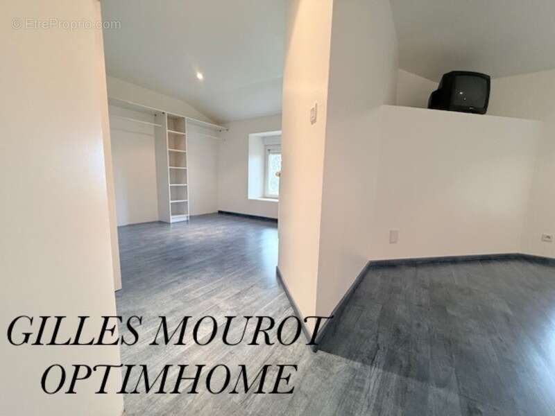 Maison à DOMMARTIN-AUX-BOIS