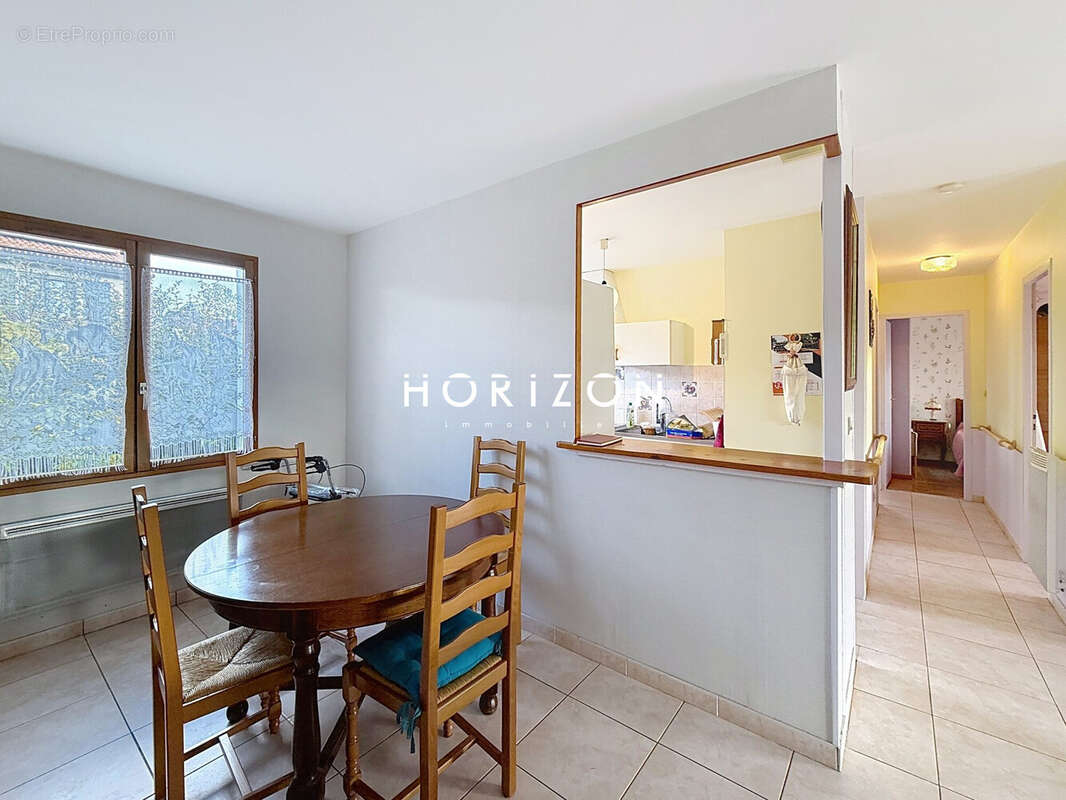 Maison à CORCELLES-EN-BEAUJOLAIS