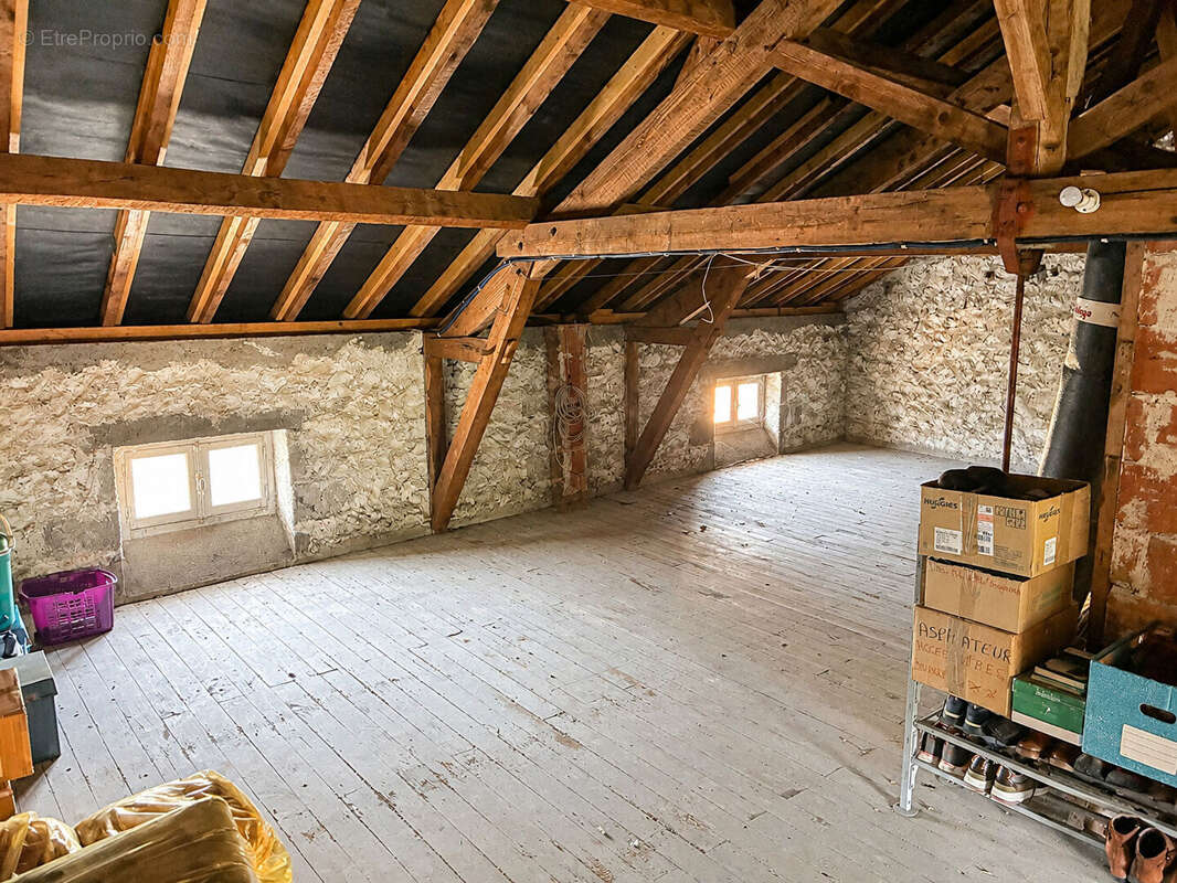 Maison à CASSENEUIL