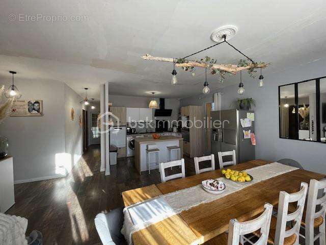 Maison à VILLENEUVE