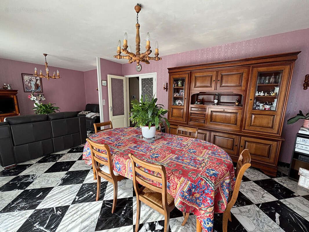 Maison à SACY-LE-GRAND