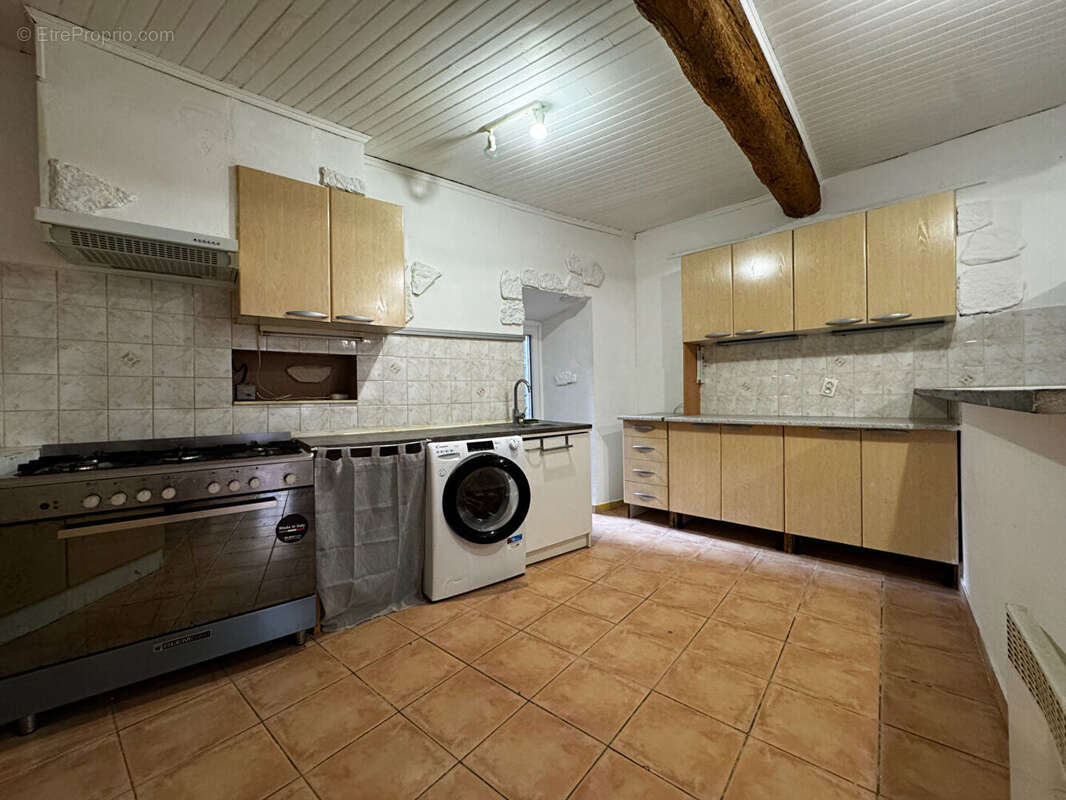 Maison à THEZAN-DES-CORBIERES