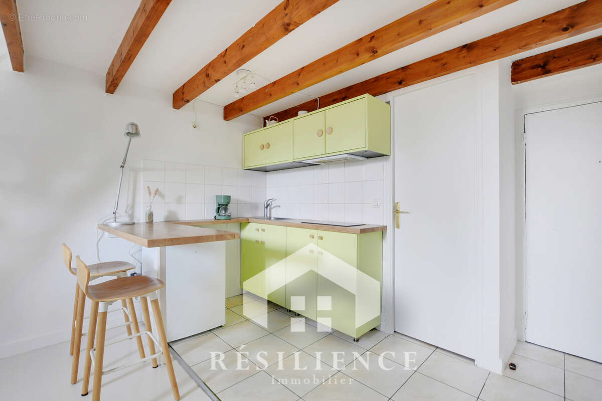 Appartement à PARIS-10E