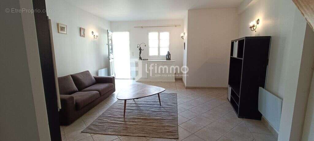 Maison à CHALAUTRE-LA-GRANDE