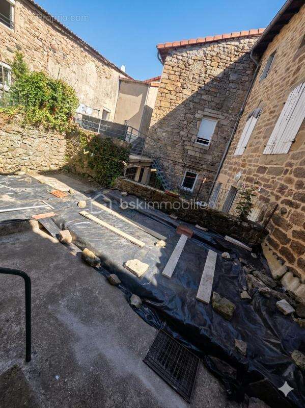 Maison à LANGOGNE