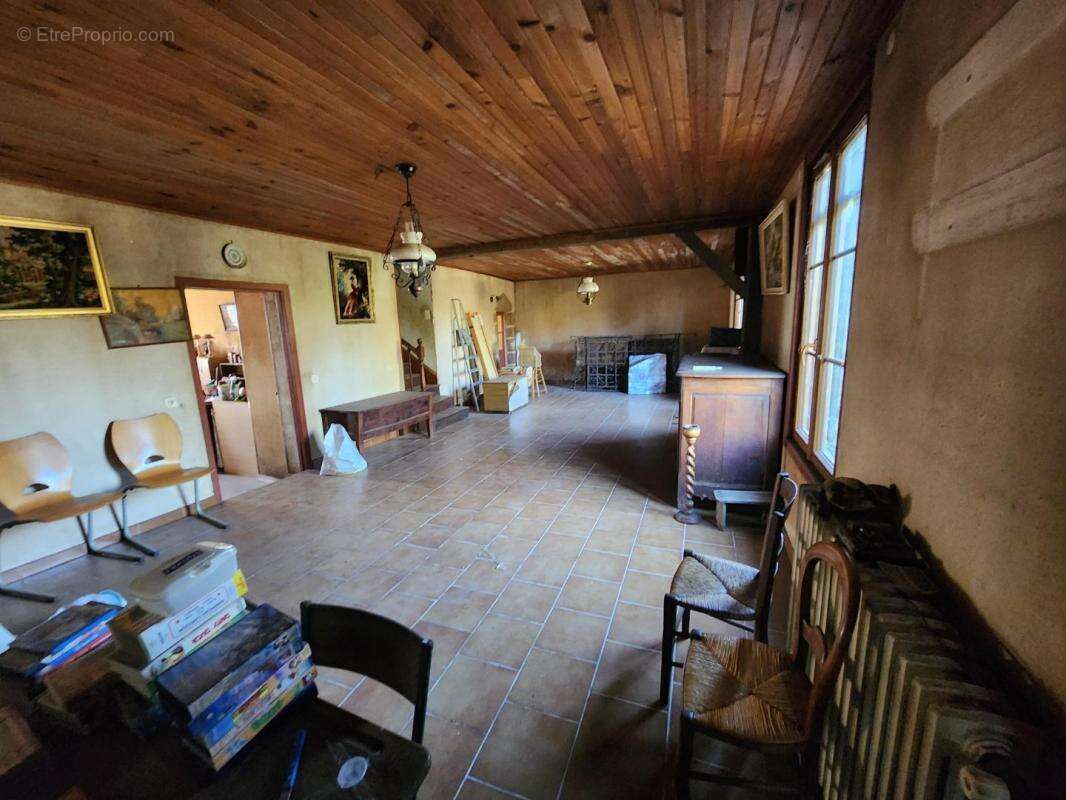 Maison à BRILLAC
