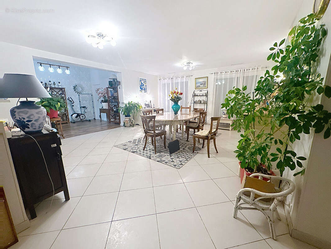 Maison à SAINT-MEDARD-EN-JALLES