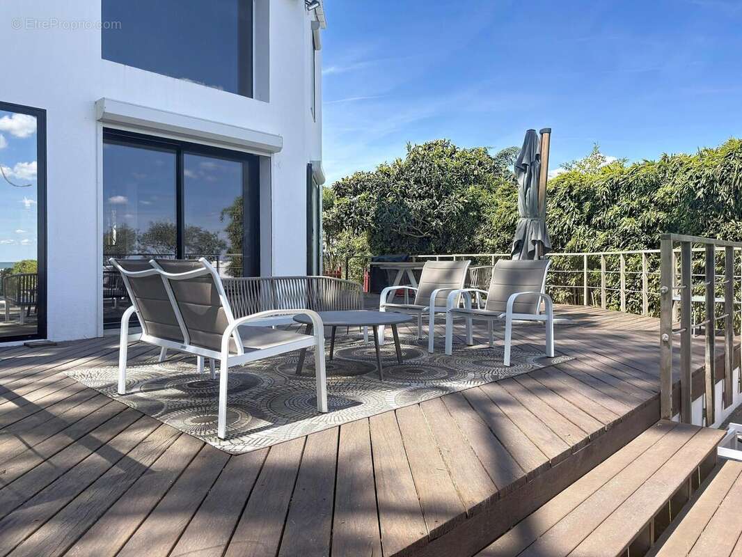 Photo 2 - Maison à LA FLOTTE
