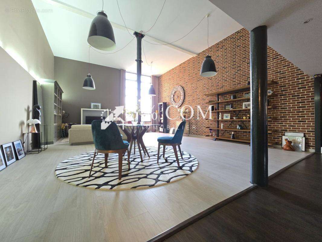 LOFT 158 m2 avec 3 CH + place de parking - photo 4