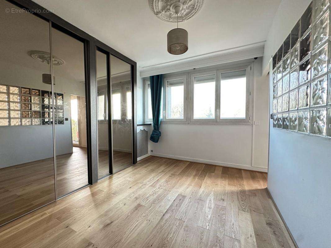 Appartement à SAINT-MAURICE