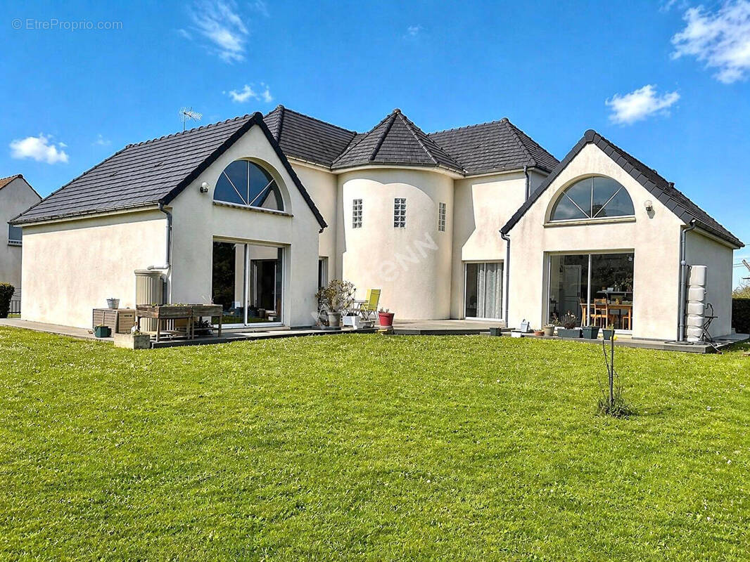 Maison à LUZARCHES
