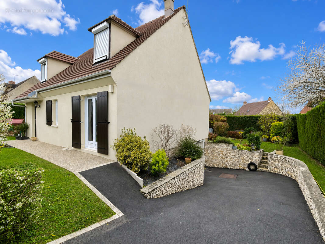 Maison à SENLIS