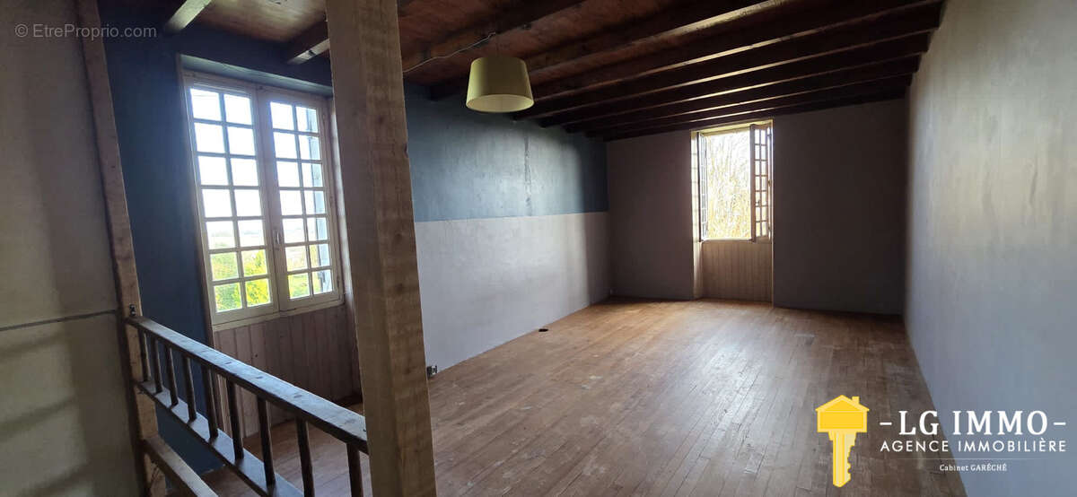 Maison à SAINT-FORT-SUR-GIRONDE