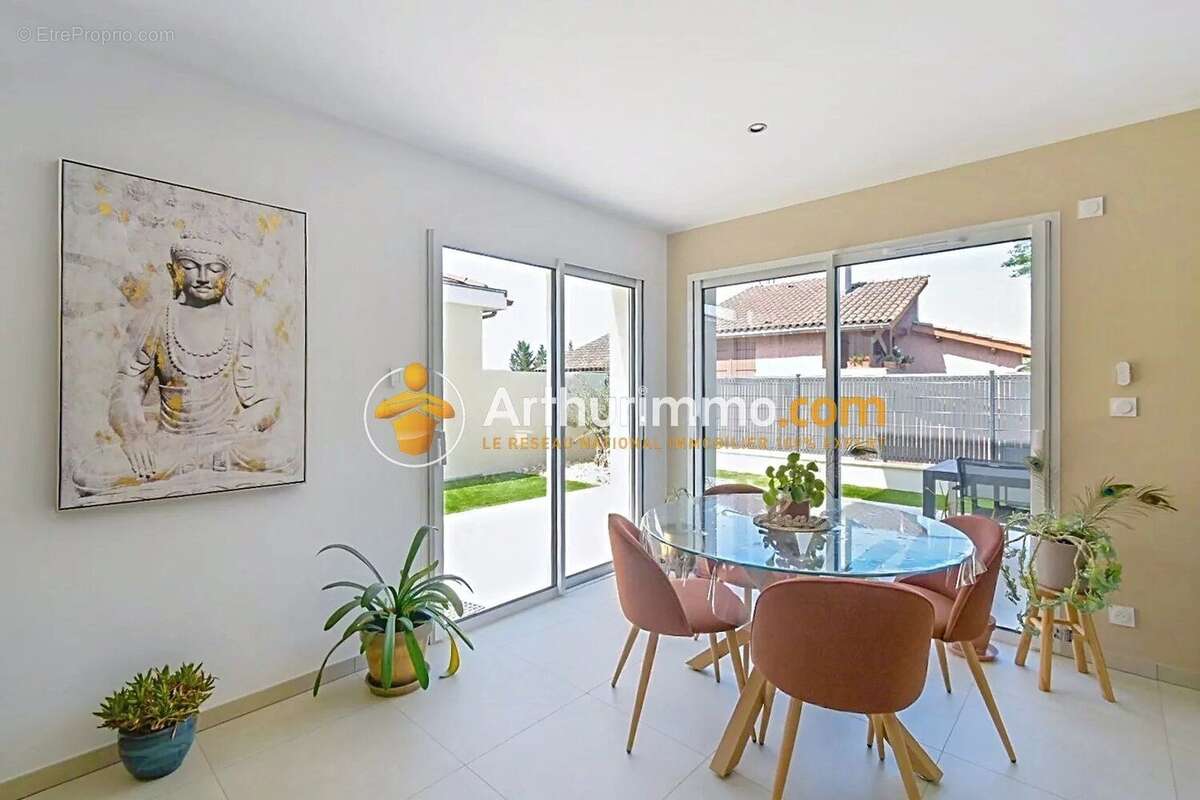 Maison à BOURGOIN-JALLIEU