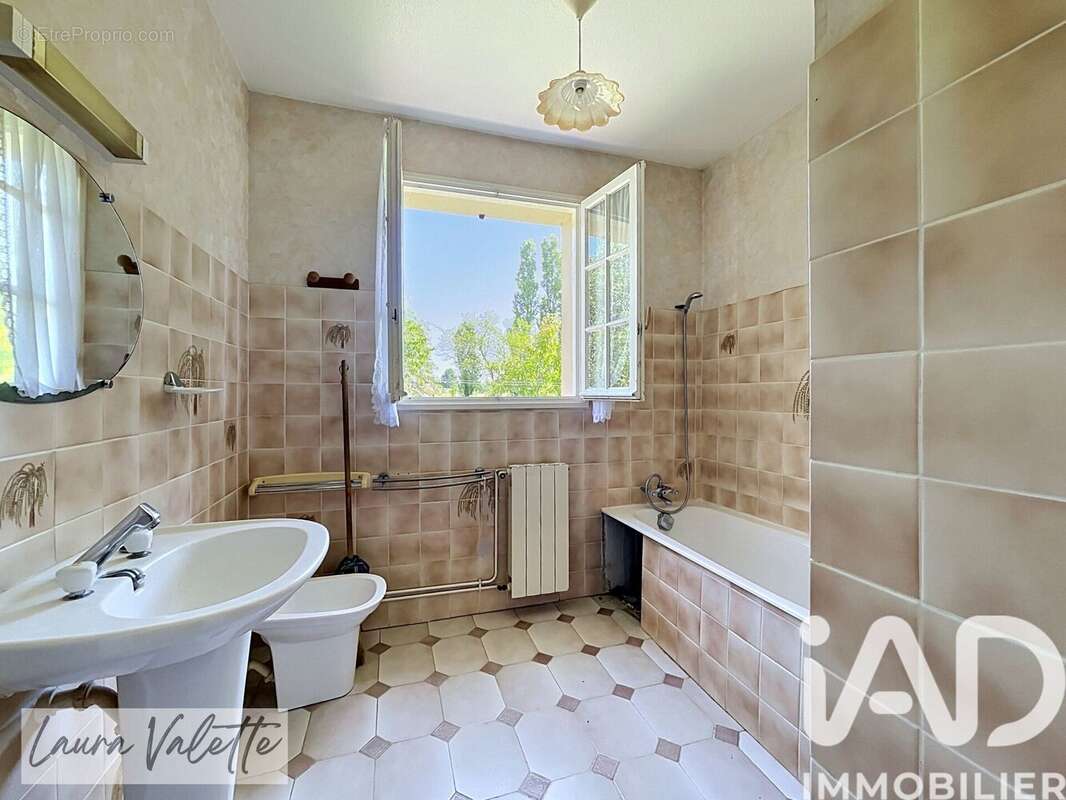 Maison 115 m² à Le Temple-Sur-Lot  - photo 6