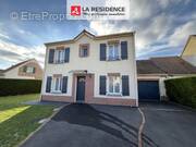 Maison à SAINT-OUEN-L'AUMONE