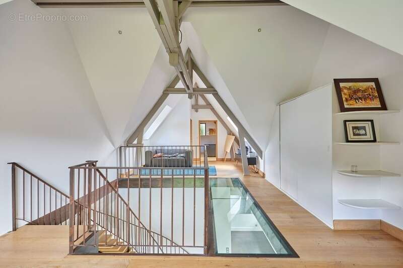 Maison à PONT-L'EVEQUE