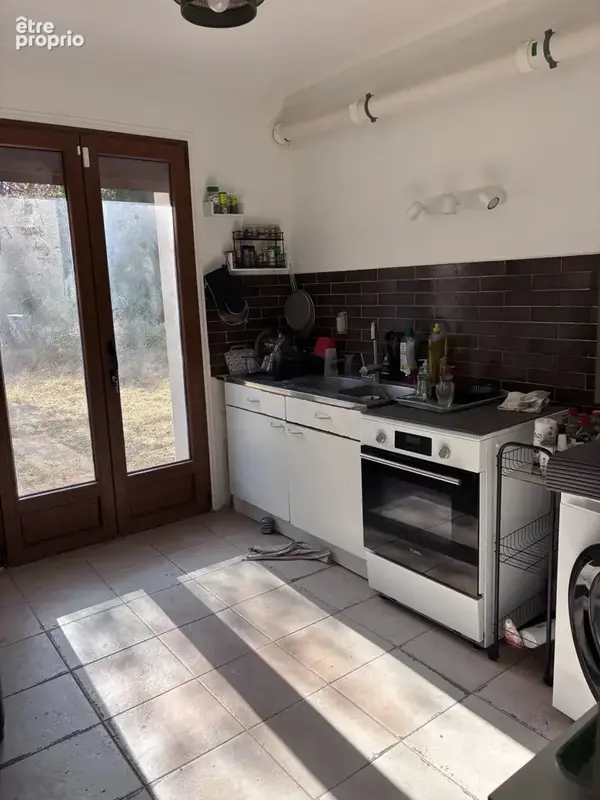 Maison d'habitation à CLERE LES PINS - photo 2