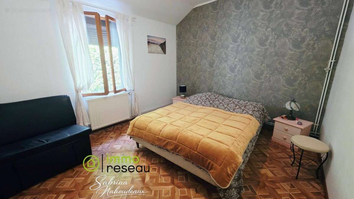Maison 105 m² à Saint-Michel  - photo 11