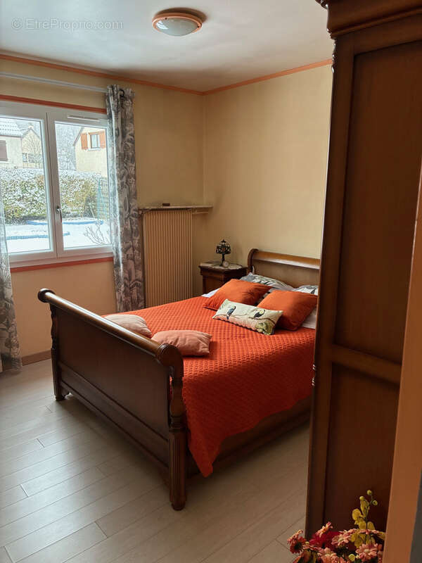 Maison à LE MEE-SUR-SEINE