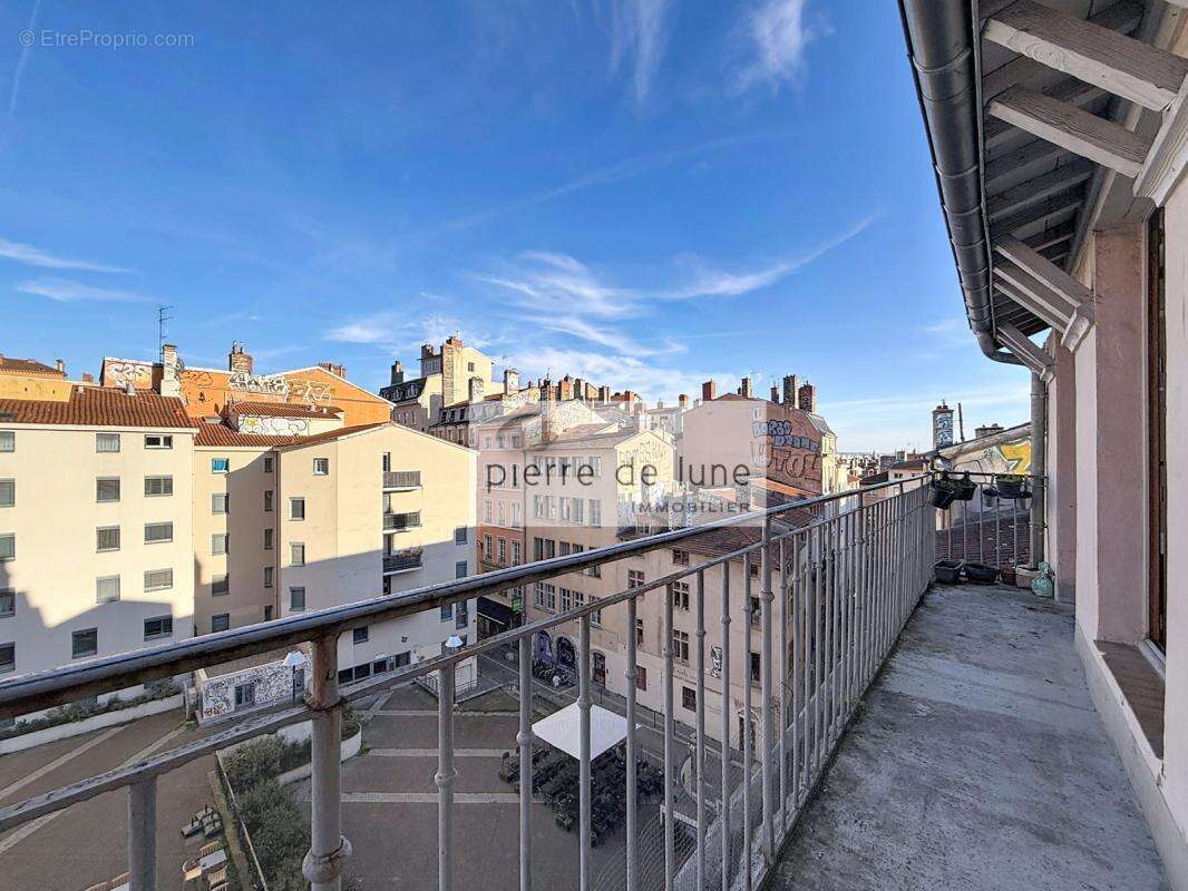 Appartement à LYON-1E