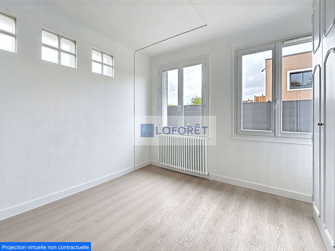 Maison à SARTROUVILLE