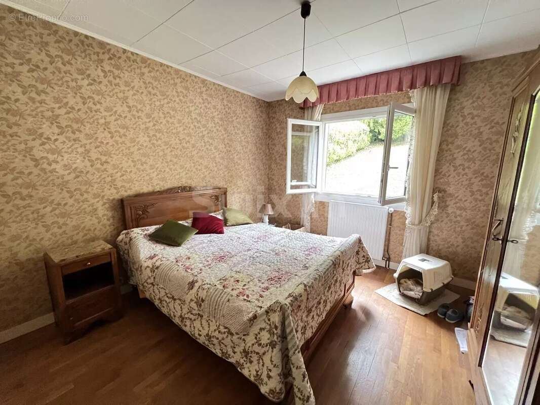 Maison à LONS-LE-SAUNIER