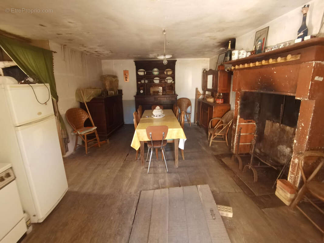 Maison à MASSIGNAC