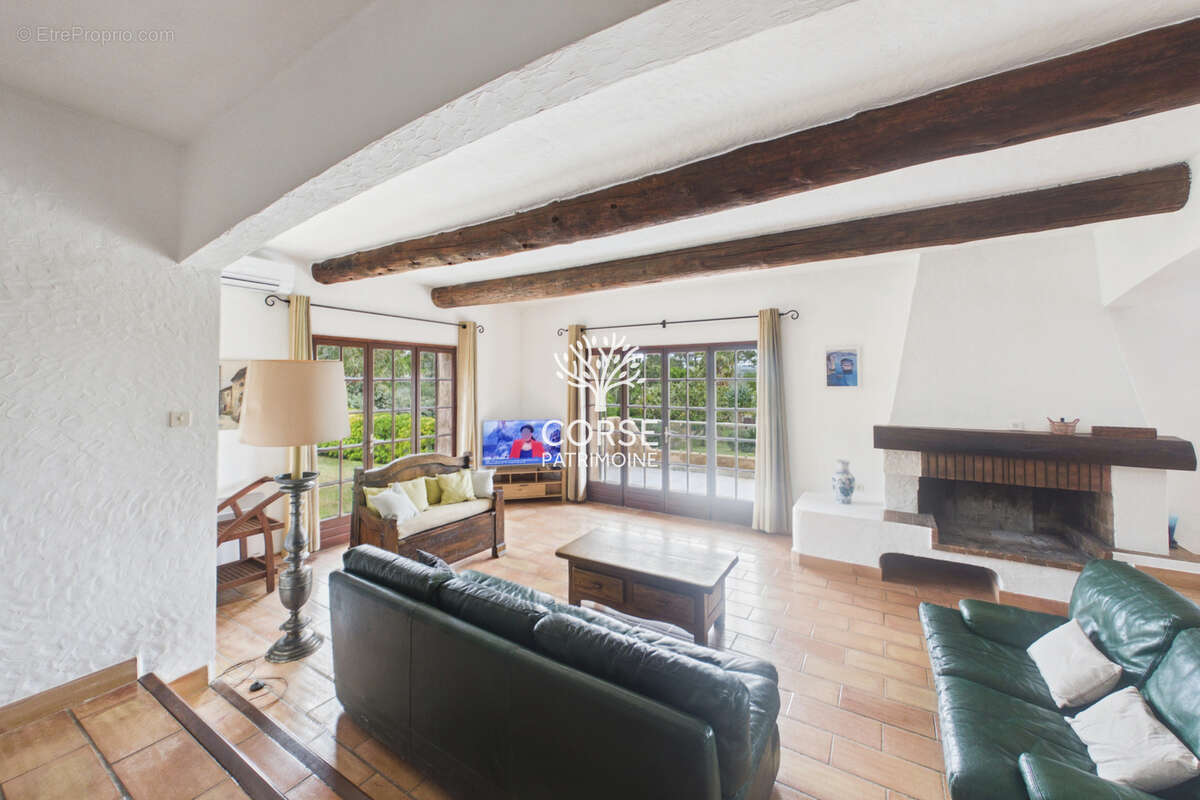 Maison à PORTO-VECCHIO