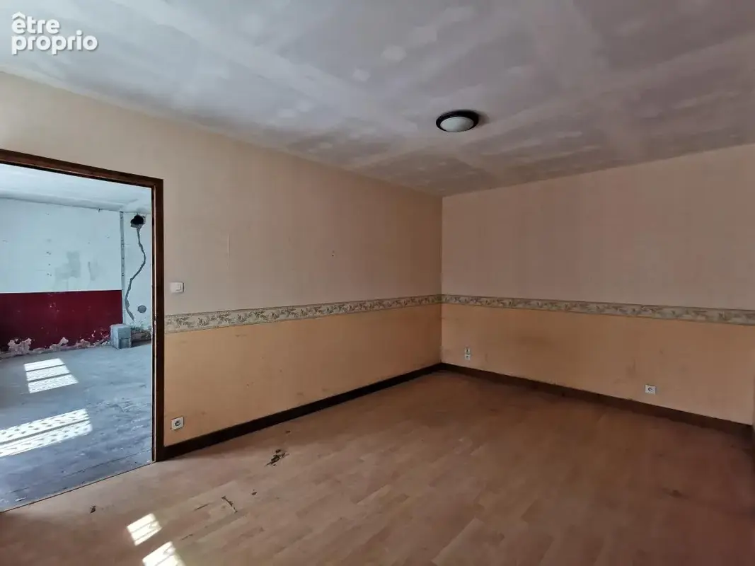Maison 111 m² à Ploezal  - photo 7